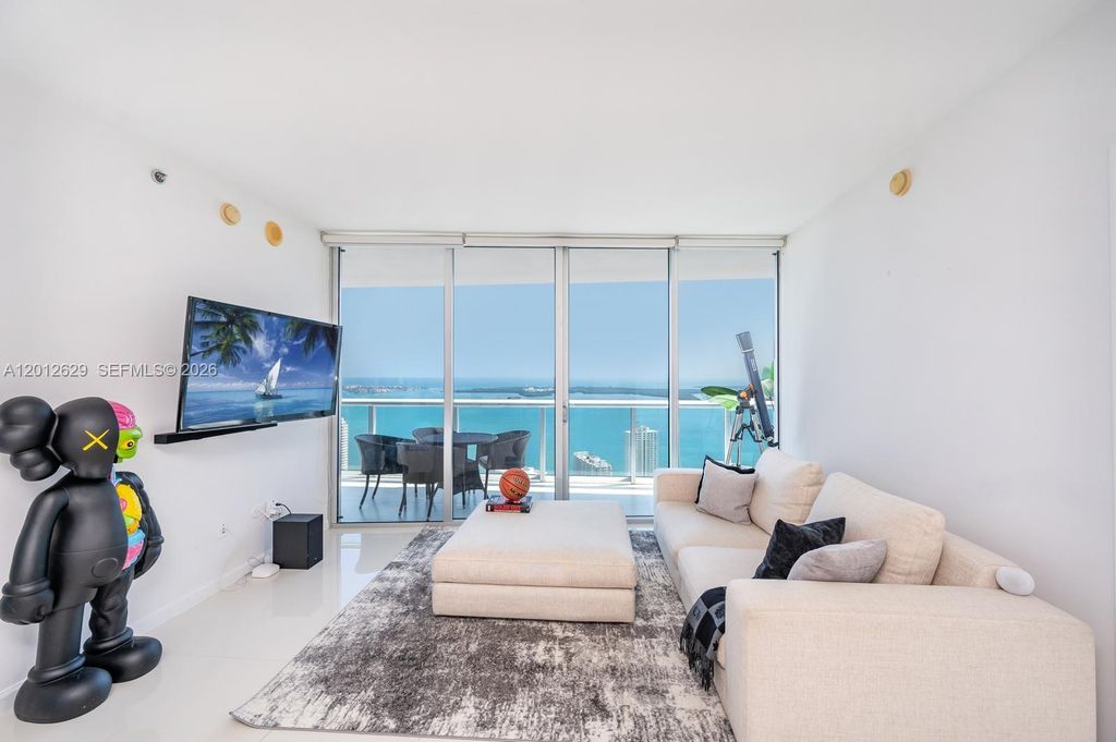 465 E Brickell Ave 5305, Miami, FL 33131