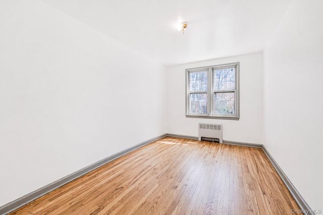 150 Ravine Avenue 3B, Yonkers, NY 10701