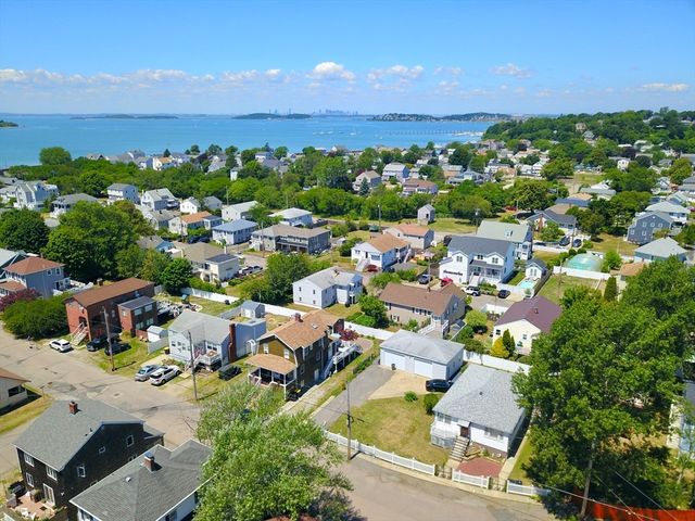 101 Kenberma St, Hull, MA 02045