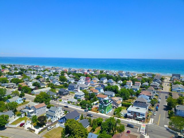 101 Kenberma St, Hull, MA 02045