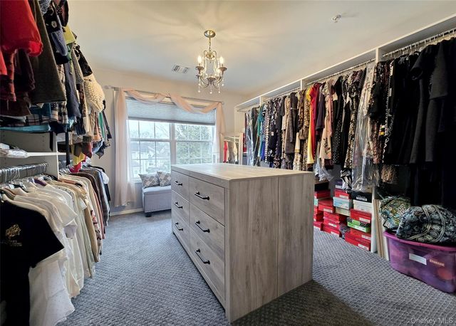 120 Kettles Lane, Medford, NY 11763