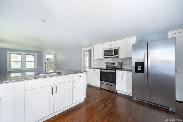 2795 Church Street, Pine Plains, NY 12567
