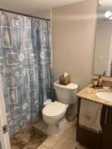 4785 SW 62nd Avenue 102, Davie, FL 33314