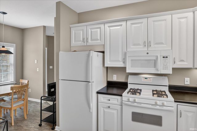 1307 Ashbury Court, Goshen, IN 46526