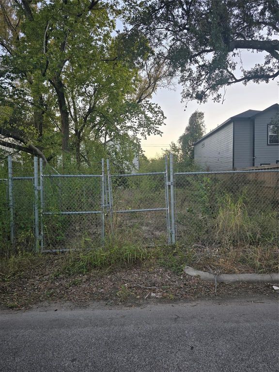 3412 Bremond Street, Houston, TX 77004