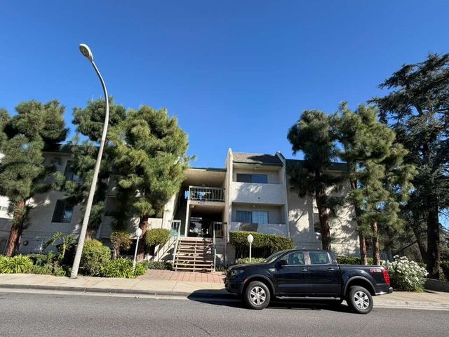 330 N Chapel Avenue 212, Alhambra, CA 91801