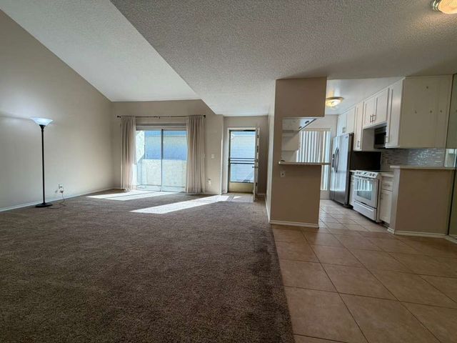 330 N Chapel Avenue 212, Alhambra, CA 91801