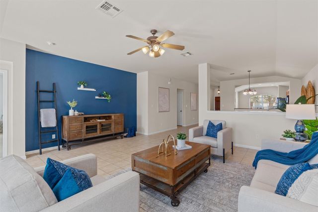 7830 Squirrel Hollow DR, Georgetown, TX 78628