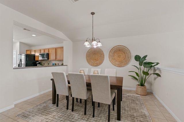 7830 Squirrel Hollow DR, Georgetown, TX 78628