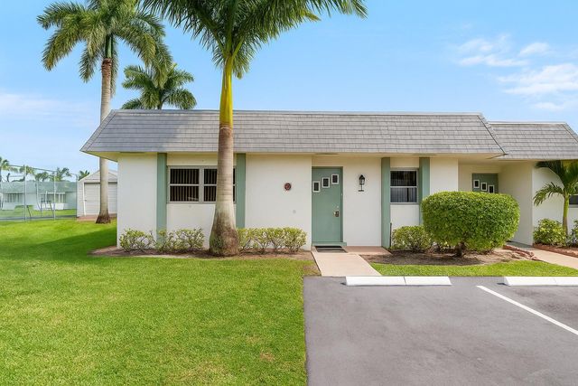 2638 Gately Drive E 1, West Palm Beach, FL 33415