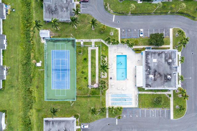 2638 Gately Drive E 1, West Palm Beach, FL 33415