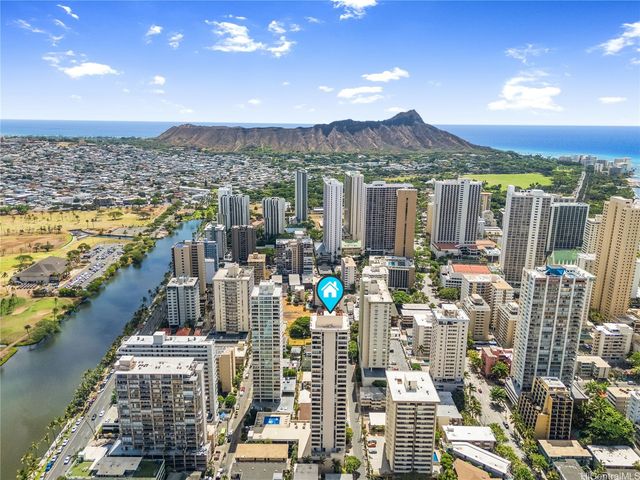 2410 Cleghorn Street 1904, Honolulu, HI 96815