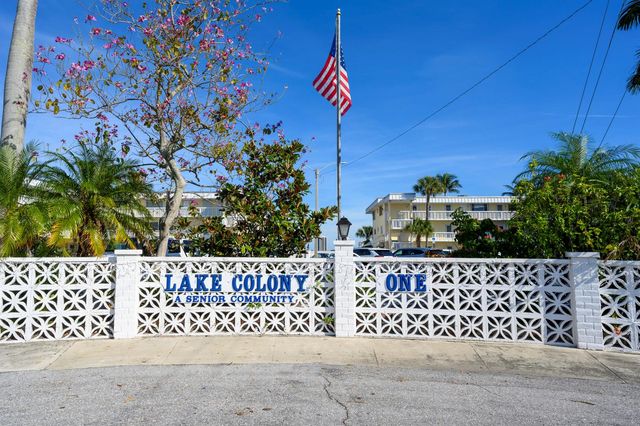 100 Doolen Court 203, North Palm Beach, FL 33408