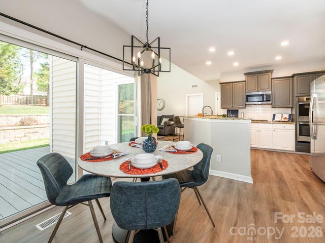 2824 Providence Spring Lane, Charlotte, NC 28270