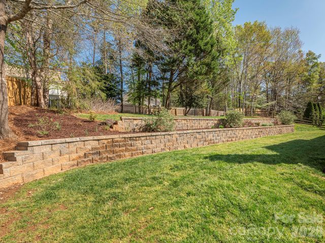 2824 Providence Spring Lane, Charlotte, NC 28270