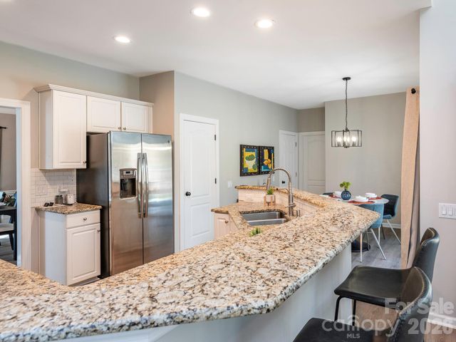 2824 Providence Spring Lane, Charlotte, NC 28270