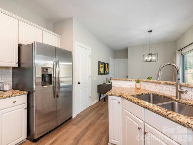 2824 Providence Spring Lane, Charlotte, NC 28270