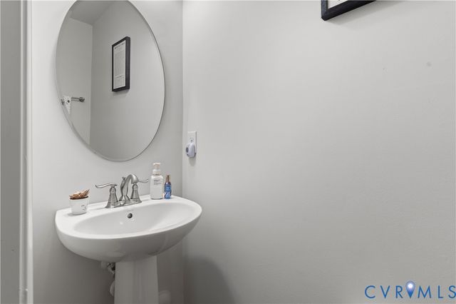 7922 Wistar Woods Ct, Henrico, VA 23228