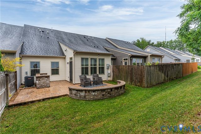 7922 Wistar Woods Ct, Henrico, VA 23228