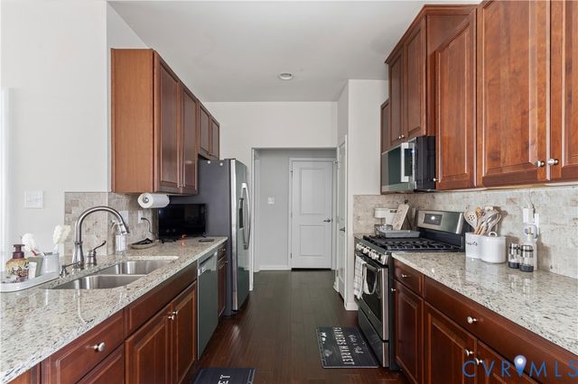 7922 Wistar Woods Ct, Henrico, VA 23228