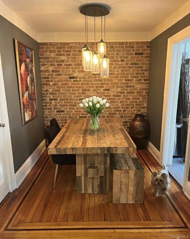 36 Pondfield Road W 2A, Bronxville, NY 10708