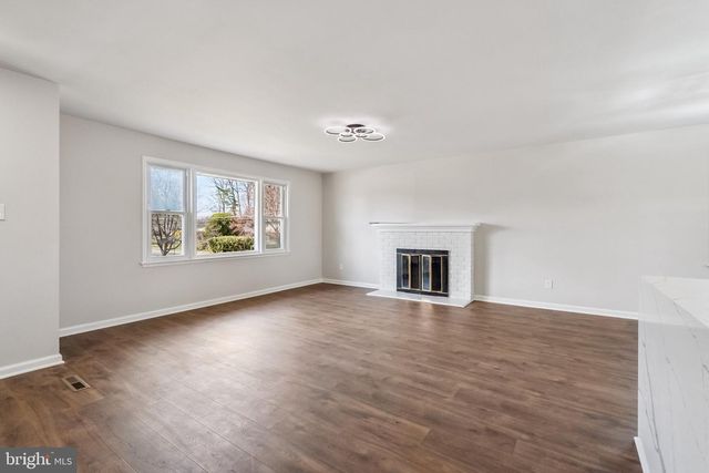 6301 JULIAN ST, Springfield, VA 22150