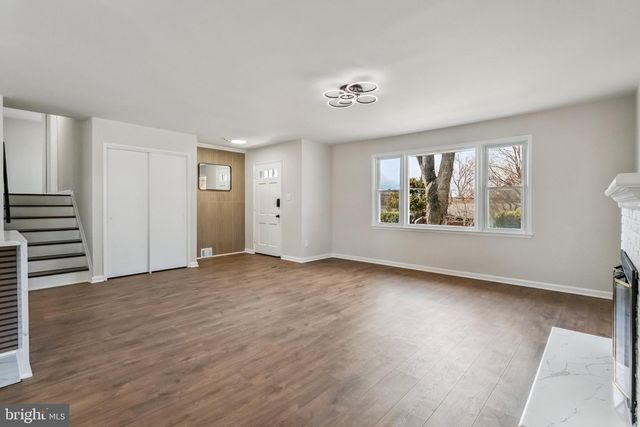 6301 JULIAN ST, Springfield, VA 22150