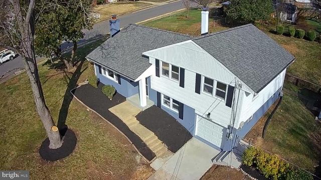 6301 JULIAN ST, Springfield, VA 22150