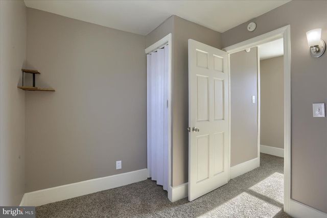 801 N MOUNTAIN RD, Harrisburg, PA 17112