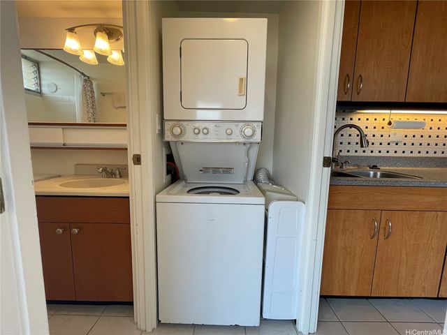 1060 Kamehameha Highway 3306B, Pearl City, HI 96782