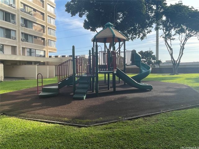 1060 Kamehameha Highway 3306B, Pearl City, HI 96782