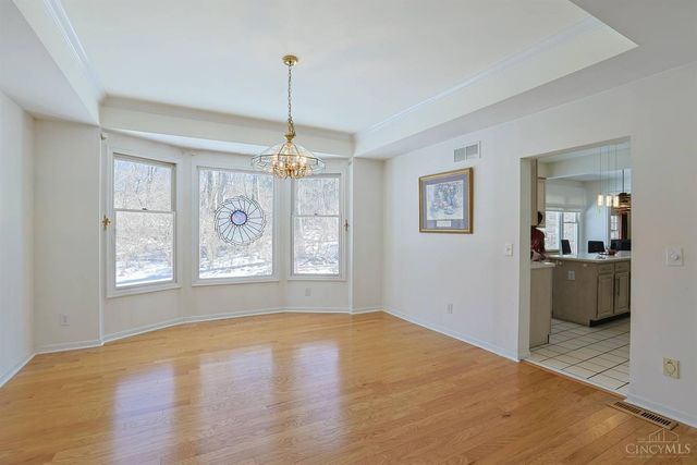 11108 Huntwicke Place, Blue Ash, OH 45241