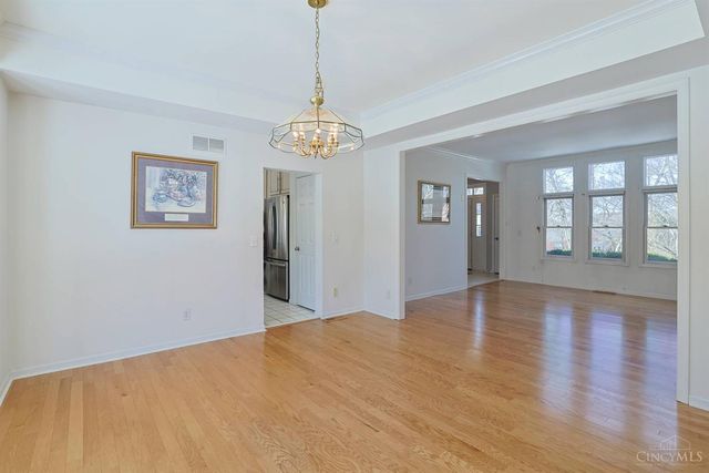 11108 Huntwicke Place, Blue Ash, OH 45241