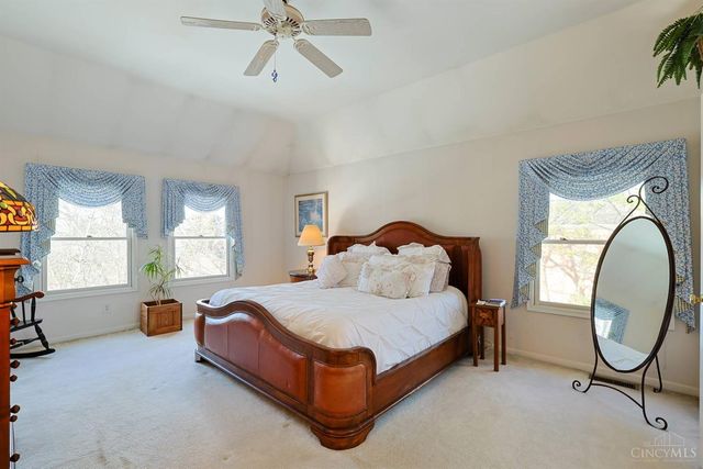 11108 Huntwicke Place, Blue Ash, OH 45241