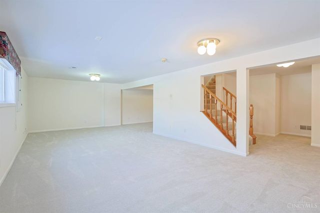 11108 Huntwicke Place, Blue Ash, OH 45241