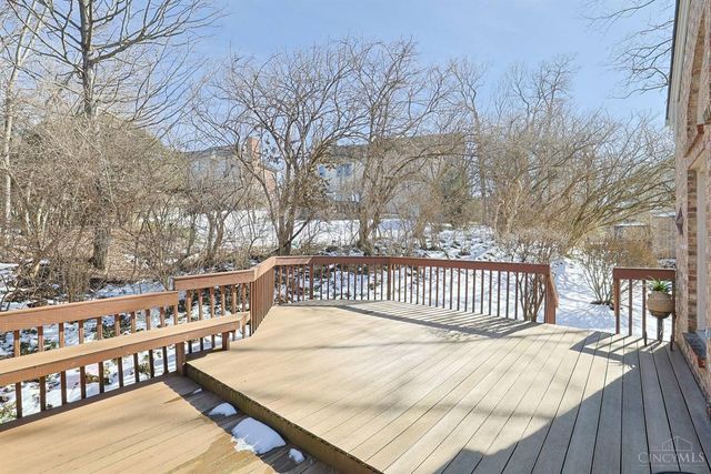 11108 Huntwicke Place, Blue Ash, OH 45241