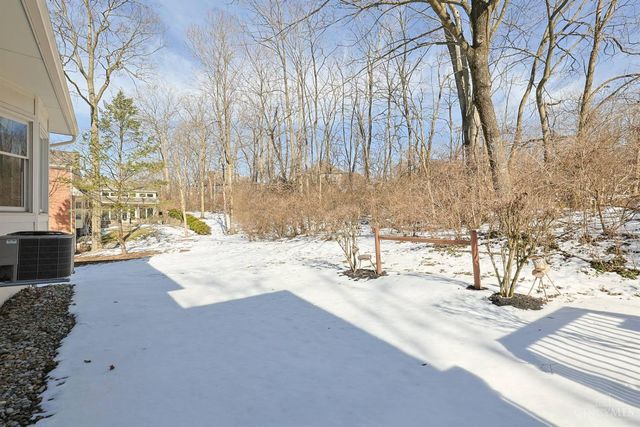 11108 Huntwicke Place, Blue Ash, OH 45241