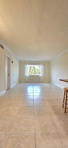 2901 NE 51st St 10, Fort Lauderdale, FL 33308