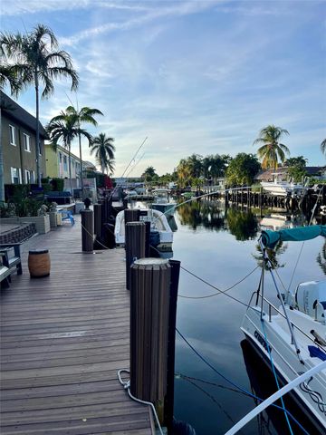 2901 NE 51st St 10, Fort Lauderdale, FL 33308