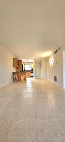 2901 NE 51st St 10, Fort Lauderdale, FL 33308