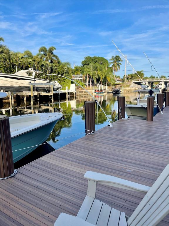 2901 NE 51st St 10, Fort Lauderdale, FL 33308