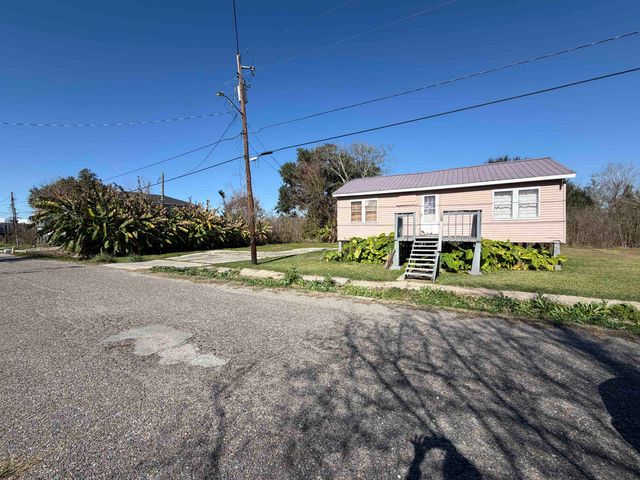 147 & 153 Marjorie St, Dulac, LA 70353