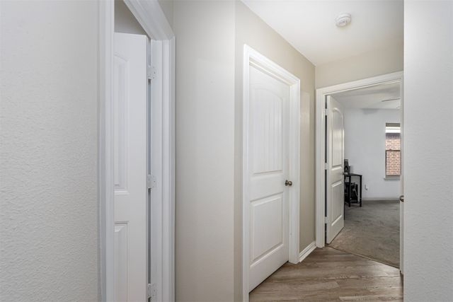 5505 Thunder Bay Drive, Fort Worth, TX 76119