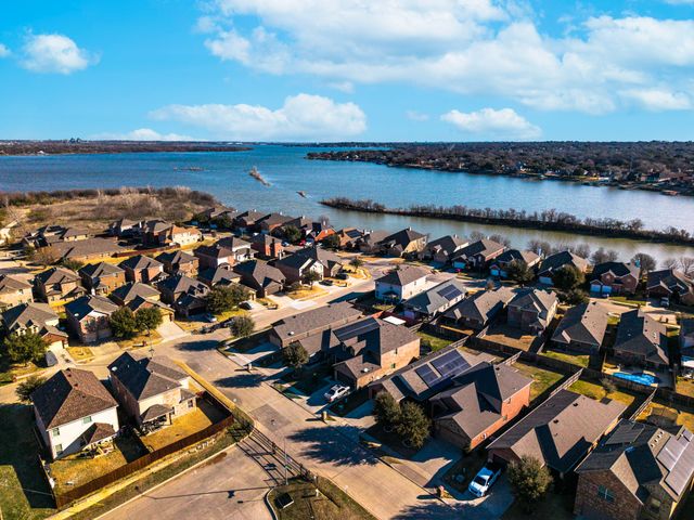 5505 Thunder Bay Drive, Fort Worth, TX 76119