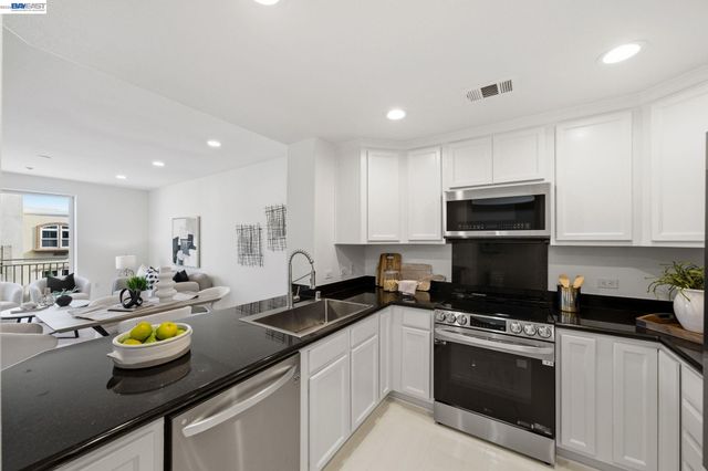 49002 Cinnamon Ferm Common 507, Fremont, CA 94539