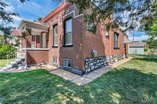 4163 Walsh Street, St Louis, MO 63116