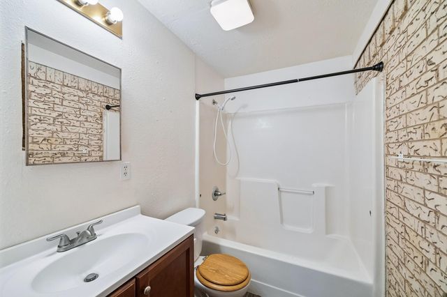 25452 Ipes Road, Splendora, TX 77372