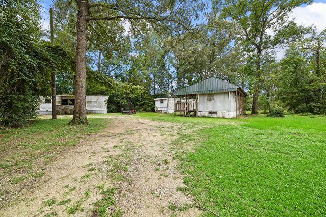 25452 Ipes Road, Splendora, TX 77372