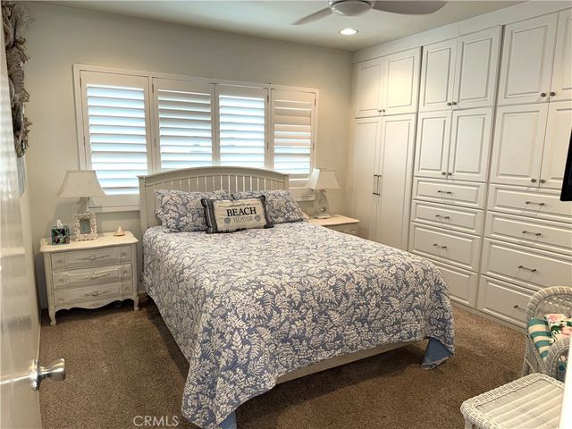 1319 Seal Way, Seal Beach, CA 90740