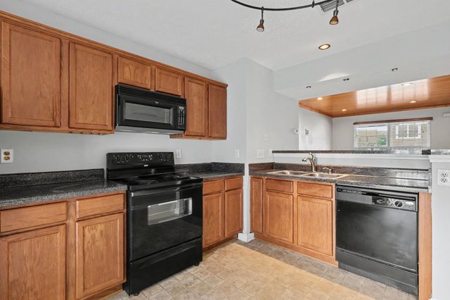 1041 Arlene Dr, La Vergne, TN 37086